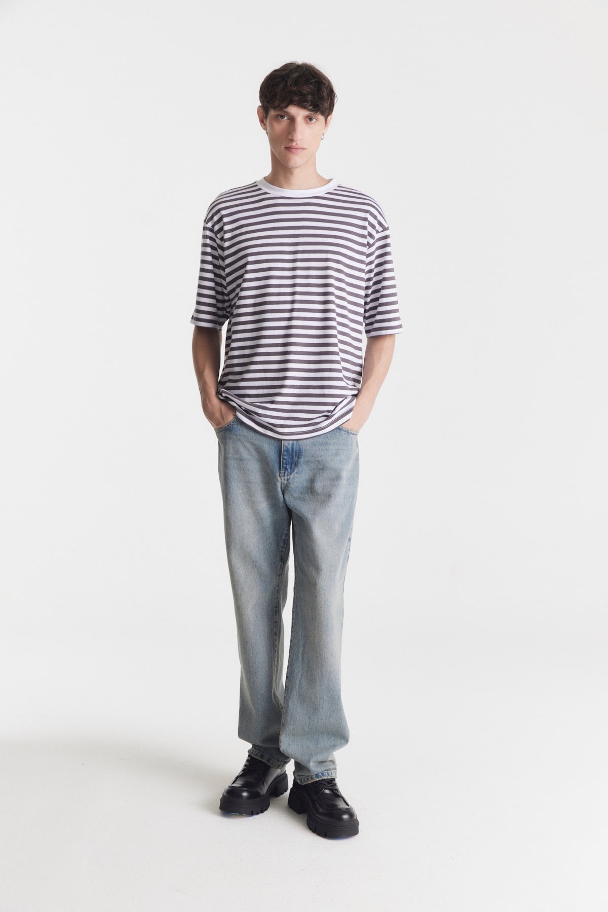 Remera Over Miles Rayada