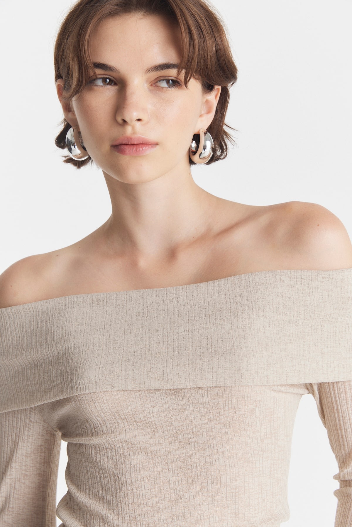 Camiseta Off Shoulder Azu