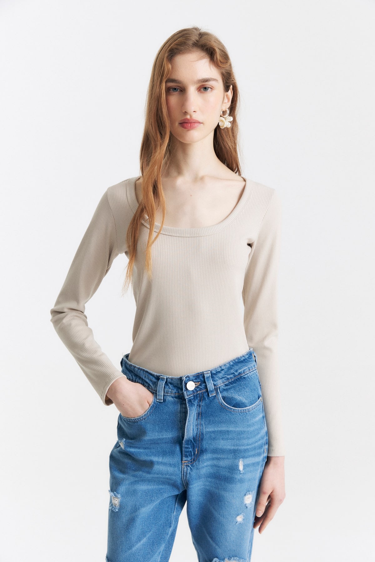 Camiseta Escote Cavado