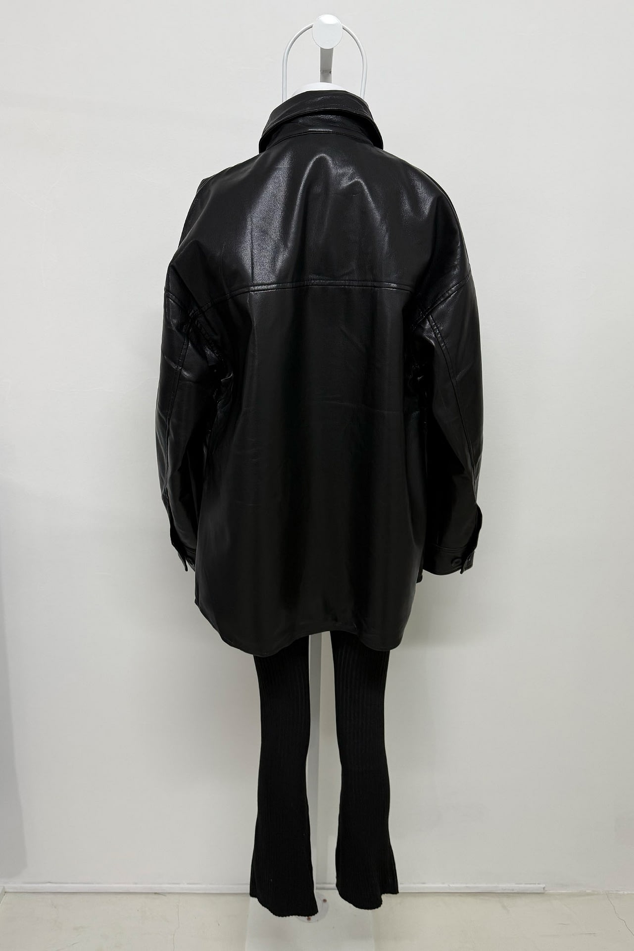 Camisa Over Eco Cuero
