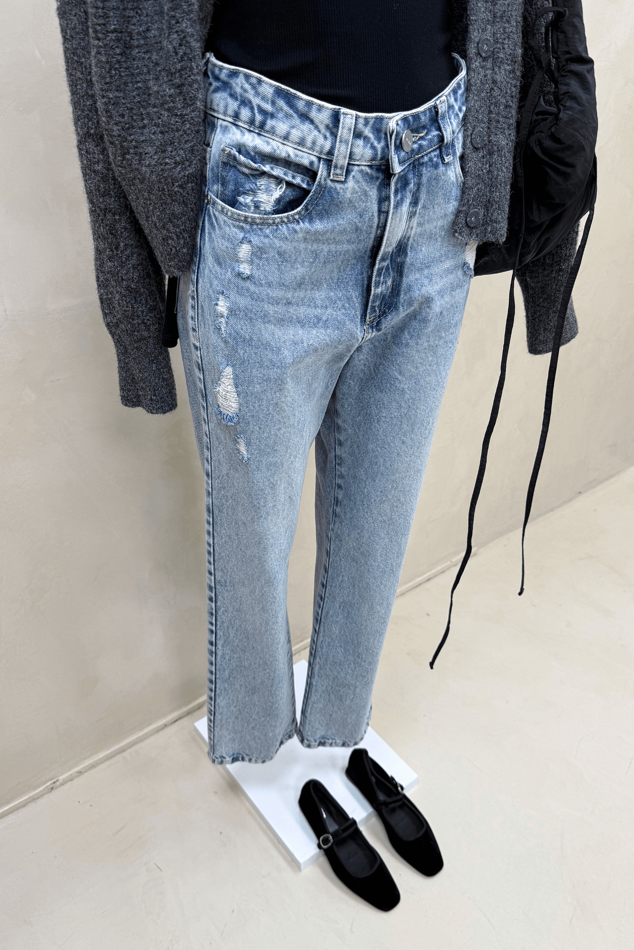 Jean Straight Full Sidney