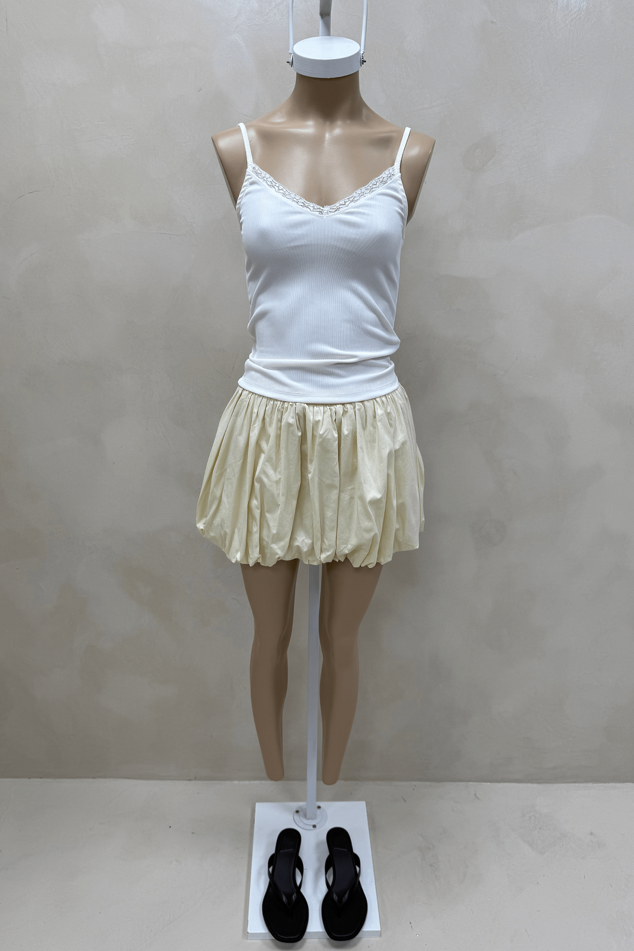 Top Breteles con Puntilla 