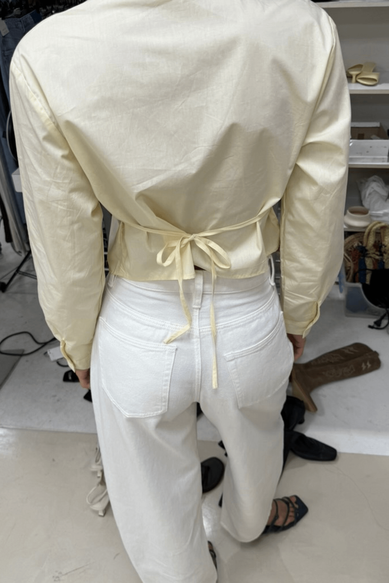 Camisa Crop Con Cordon