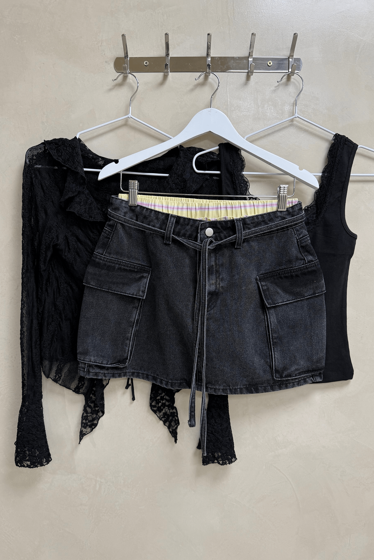 Falda Cargo Con Lazo Black