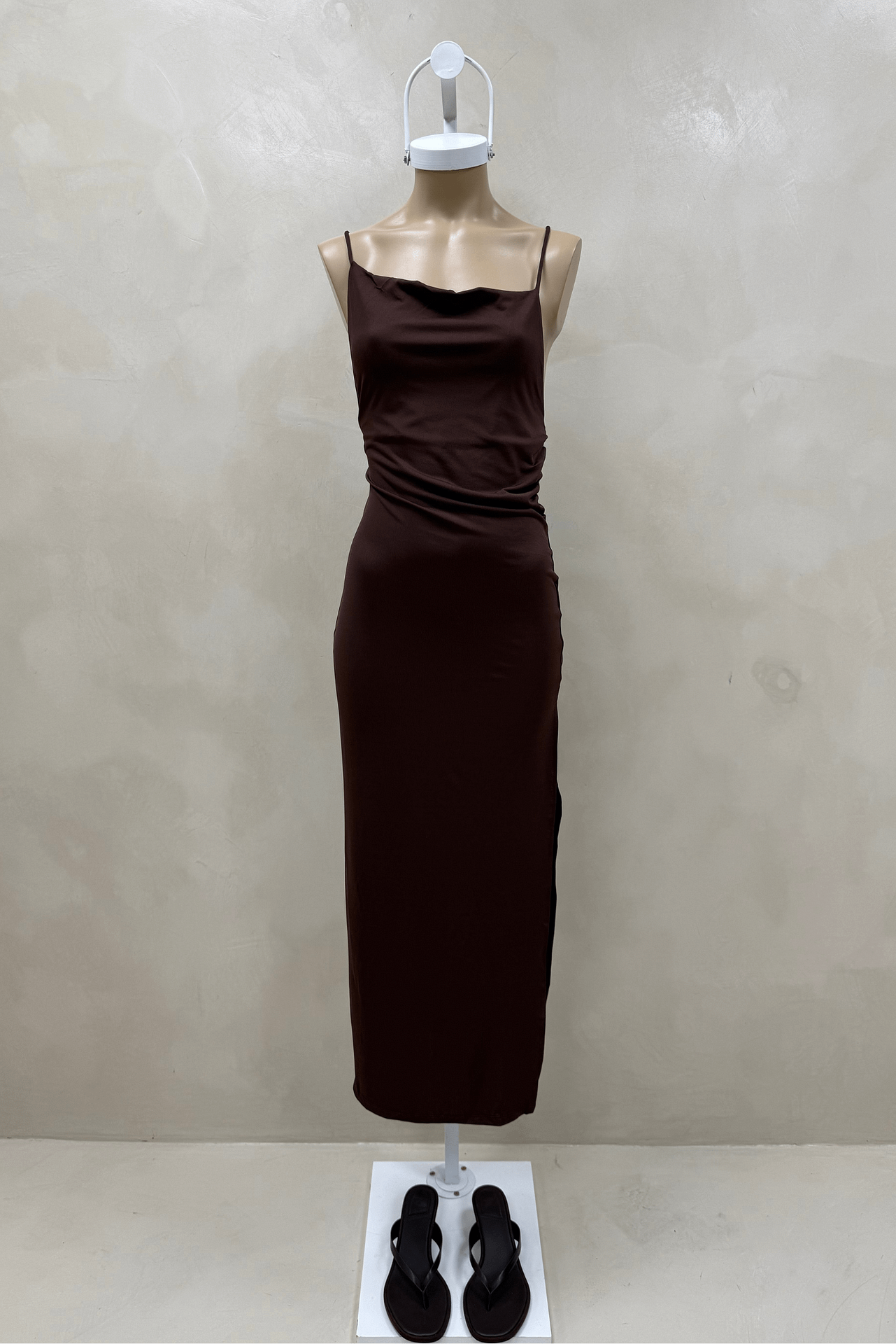Vestido Tira Espalda Cruzada