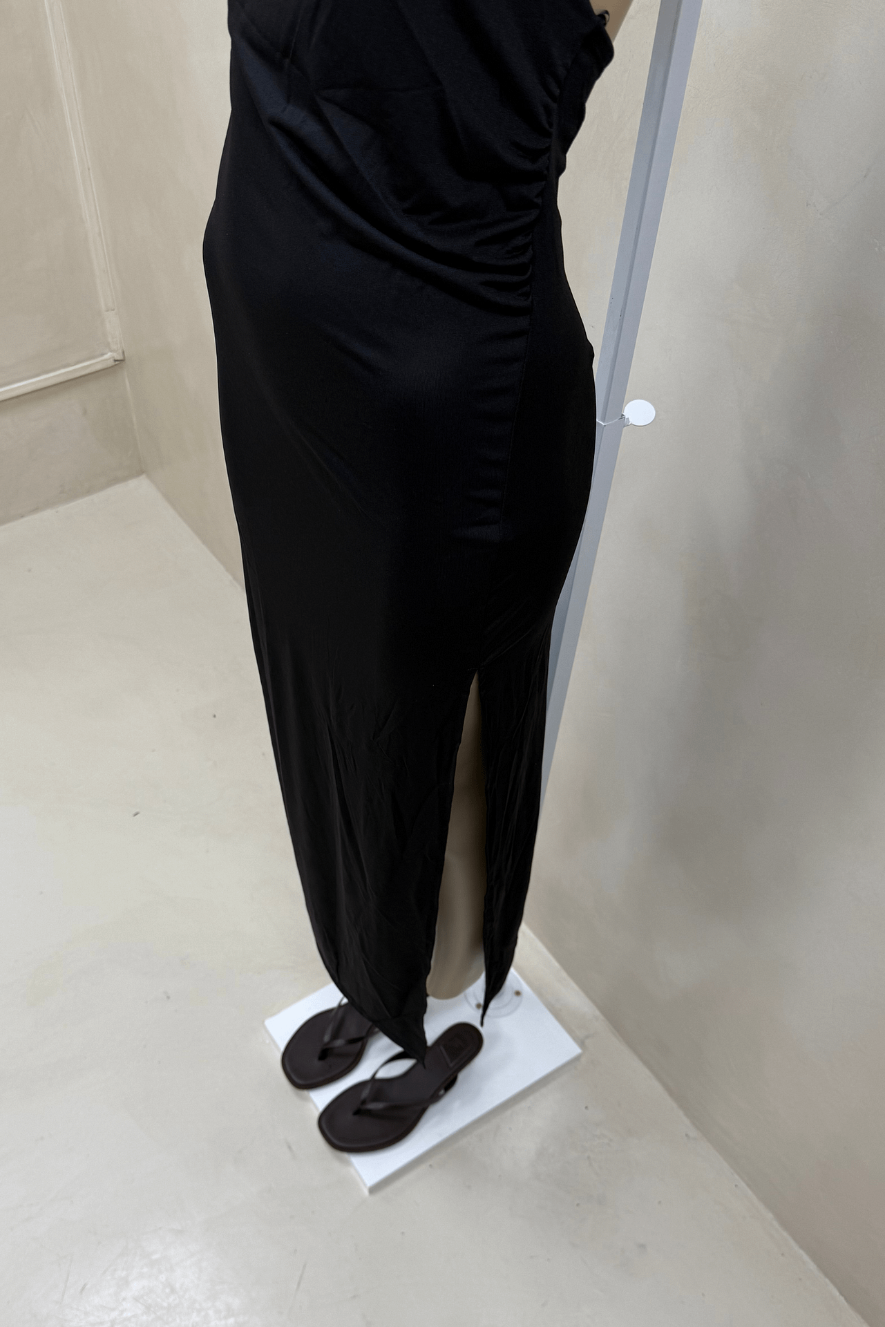 Vestido Tira Espalda Cruzada