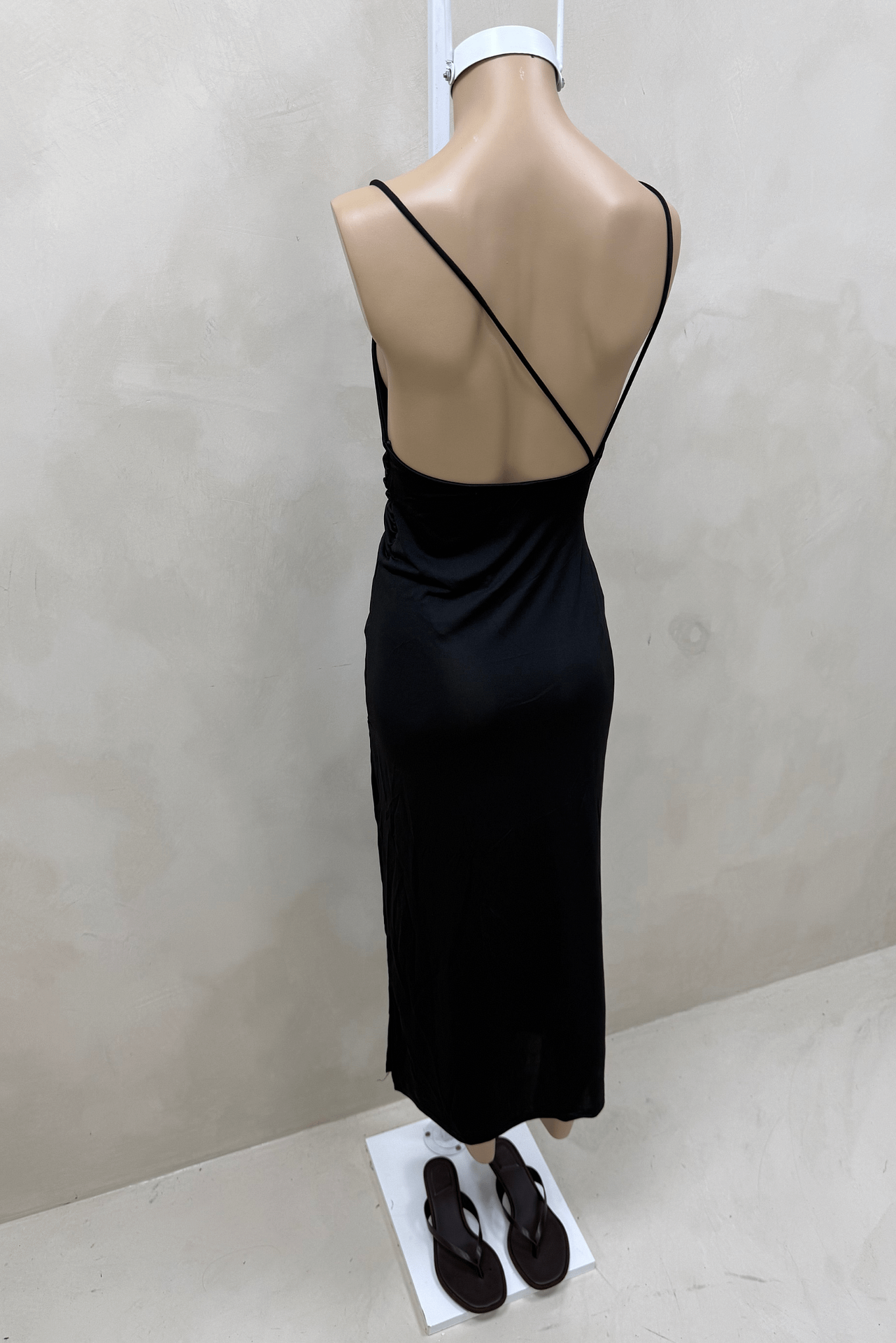 Vestido Tira Espalda Cruzada