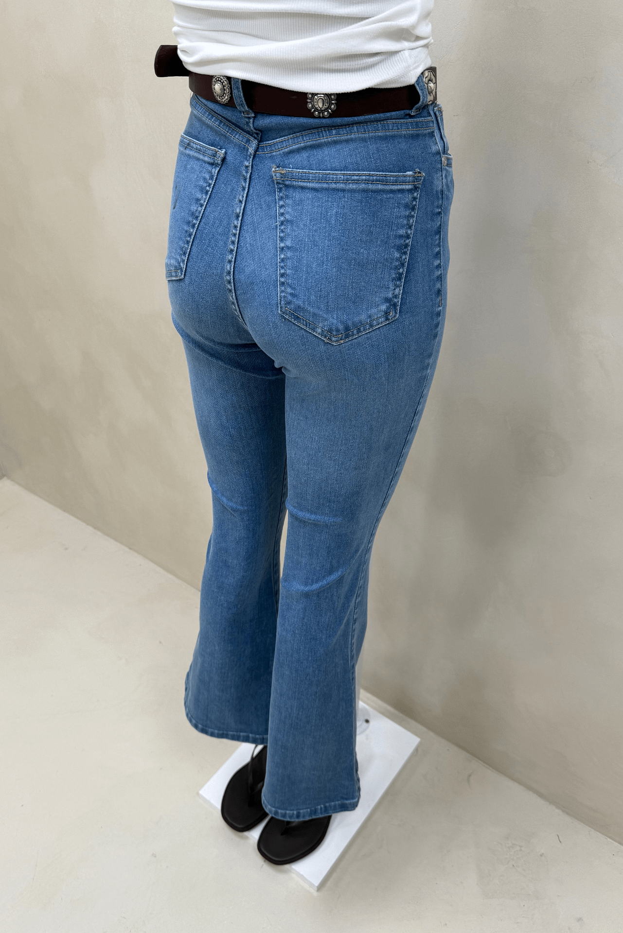 Jean Oxford Lola