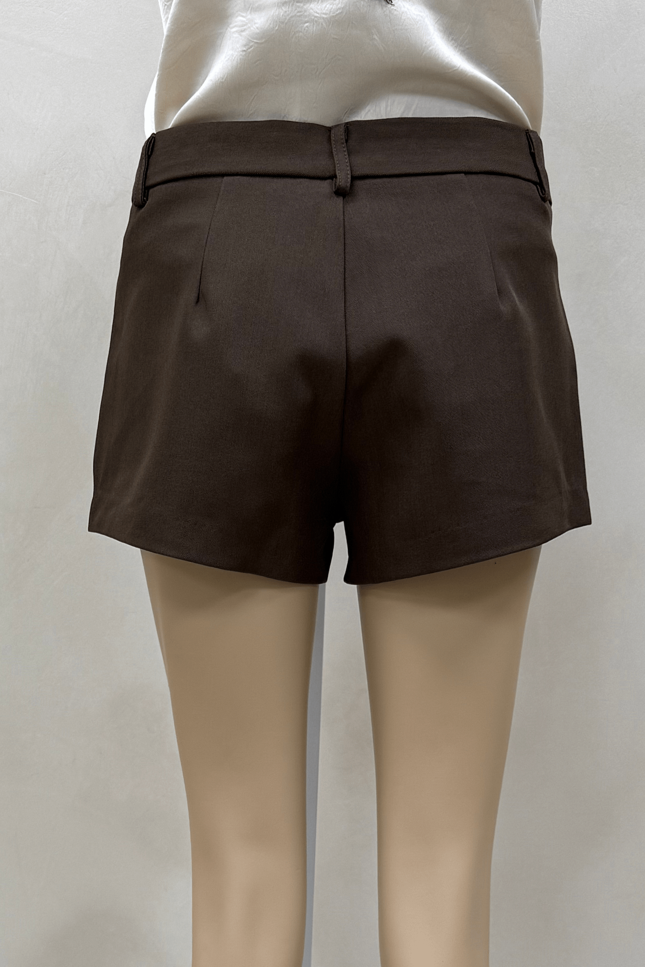 Short Sastrero Tiro Bajo