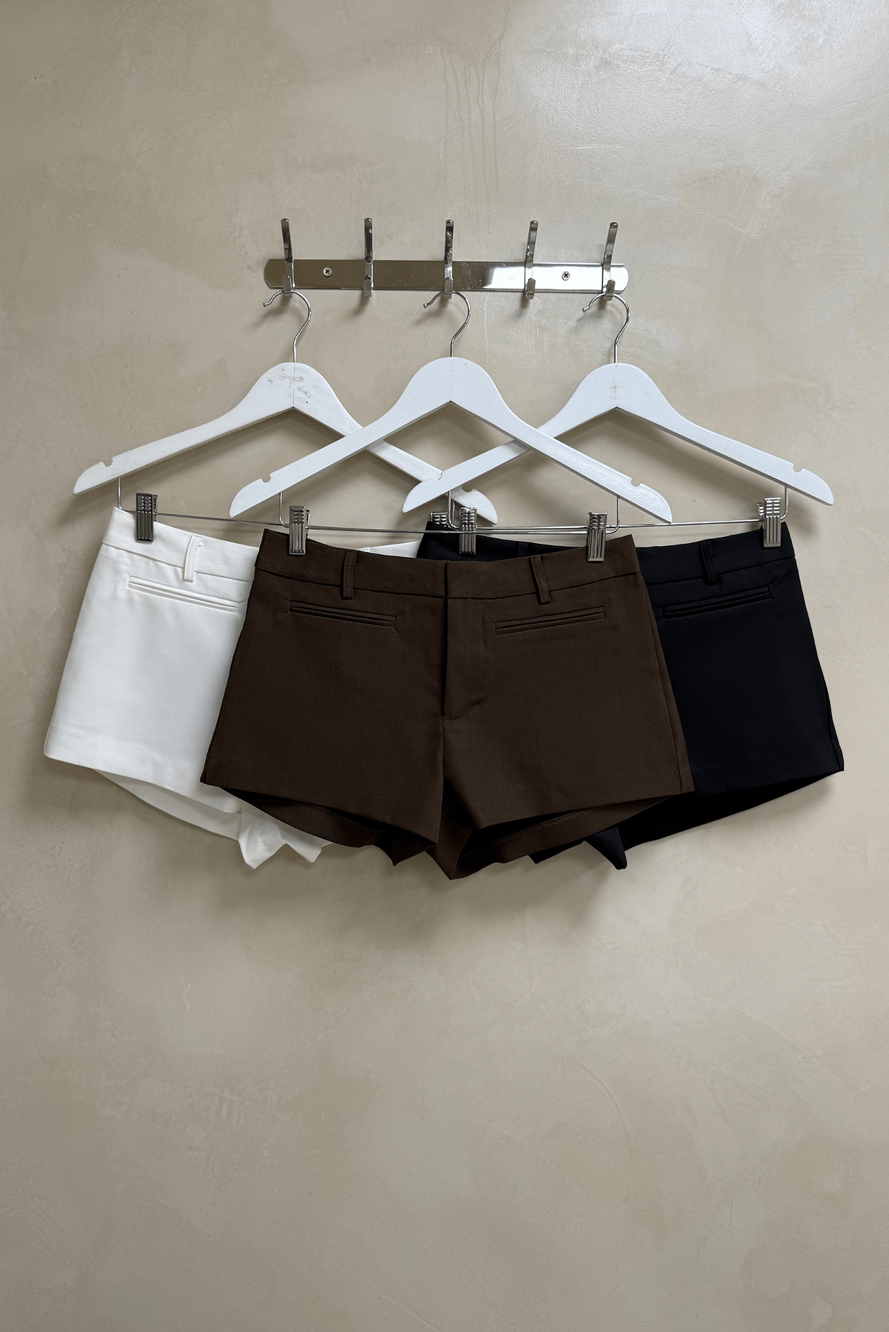 Short Sastrero Tiro Bajo