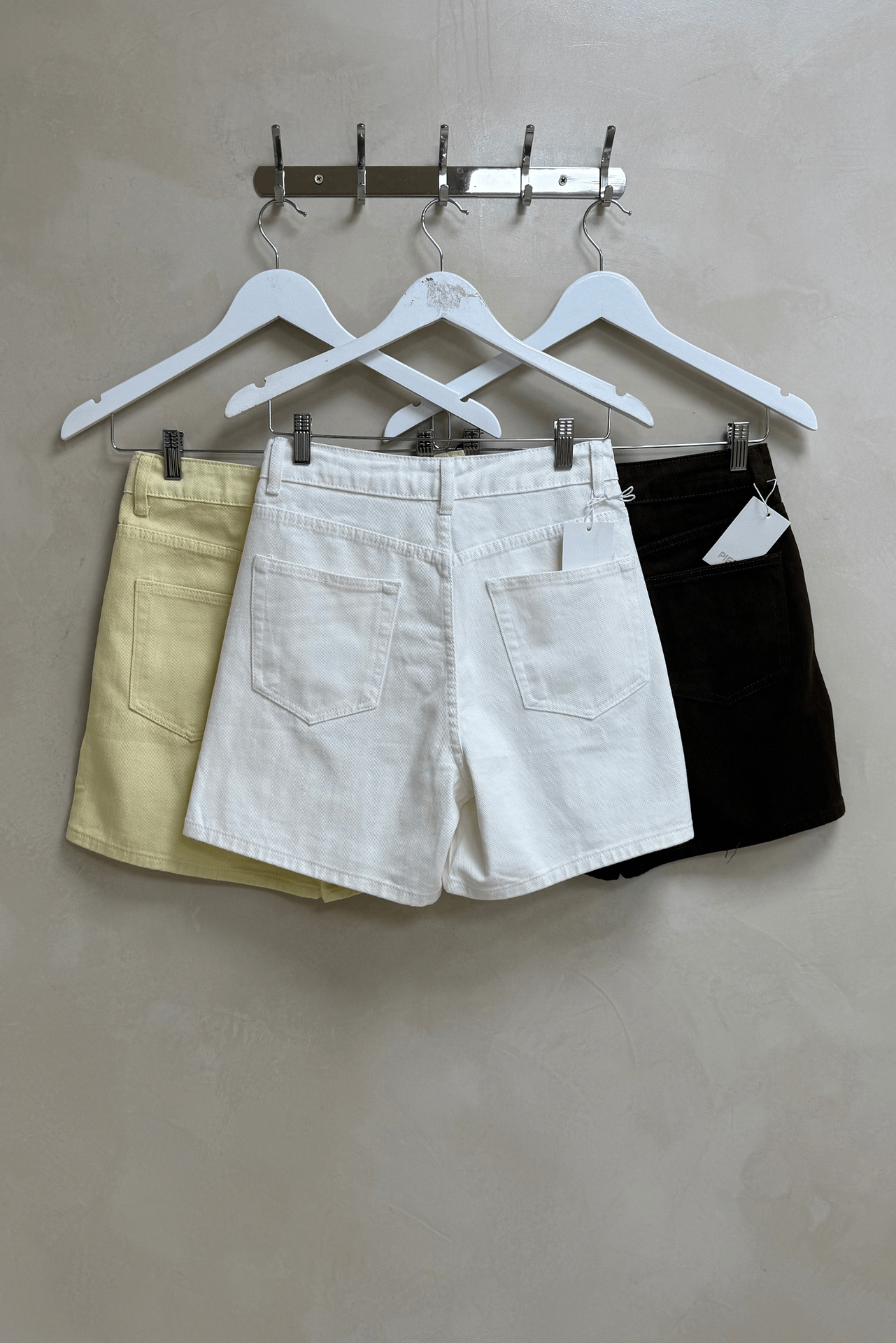 Short Mom Colores