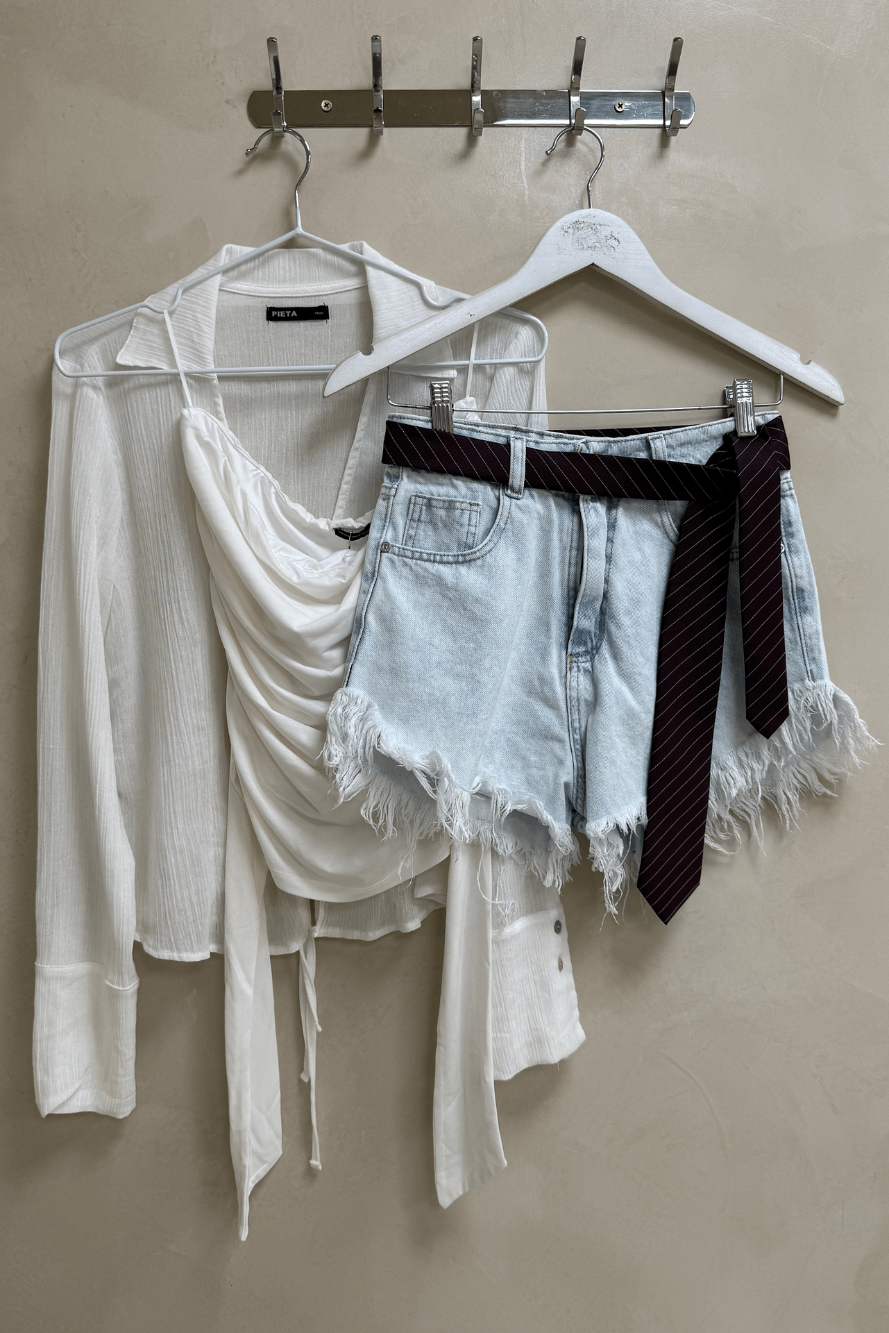 Short Cavado Cindy