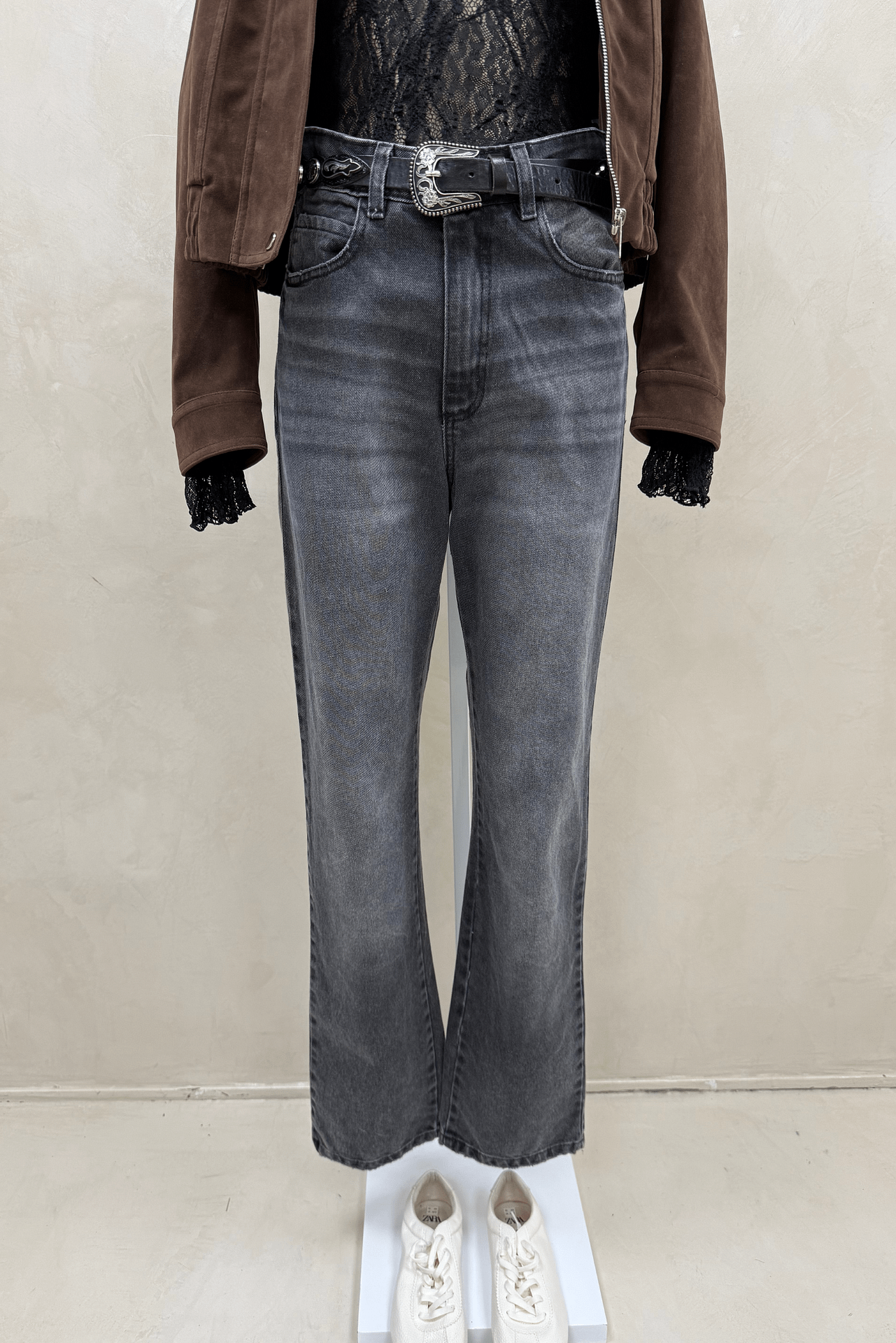 Jean Straight Full Black Ariel