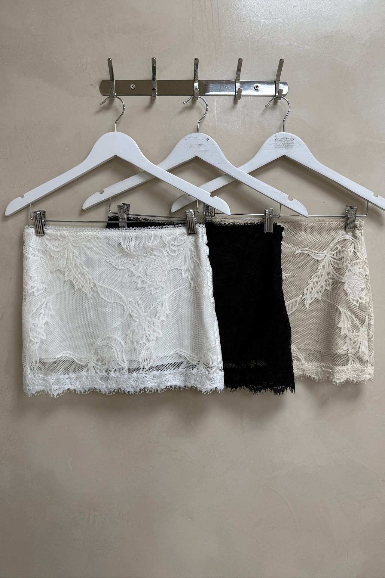 Mini Cala con Puntilla