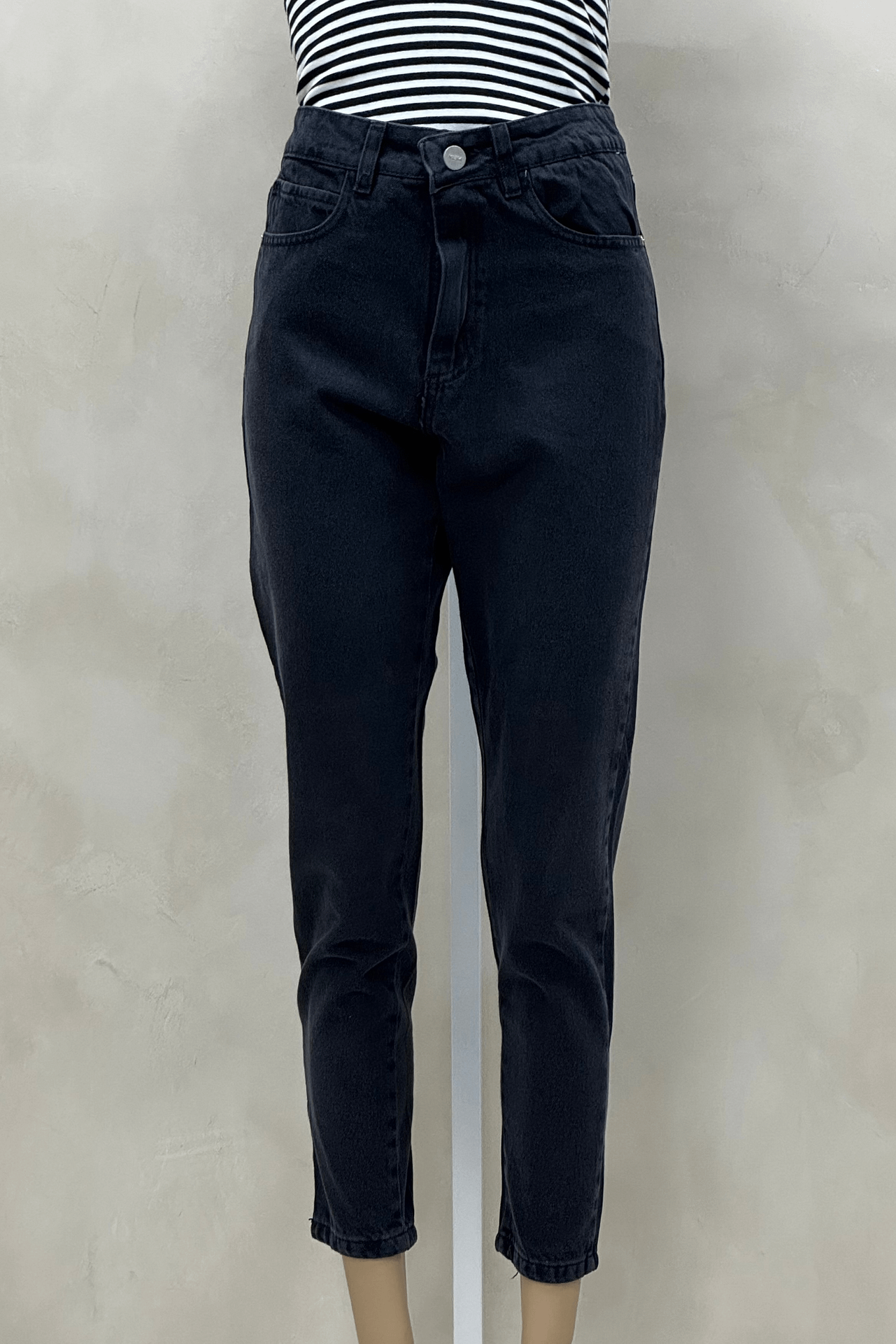 Jean Mom Black